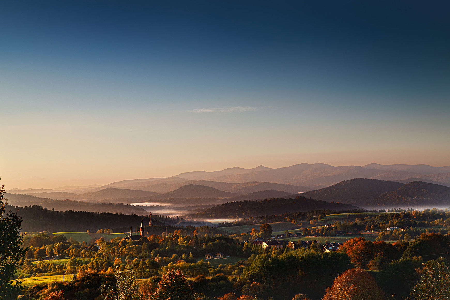 lutowiska i widok na bieszczadzkie góry